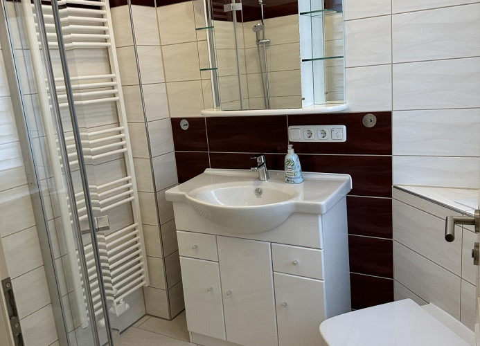 Badezimmer 1 Badezimmer 1
