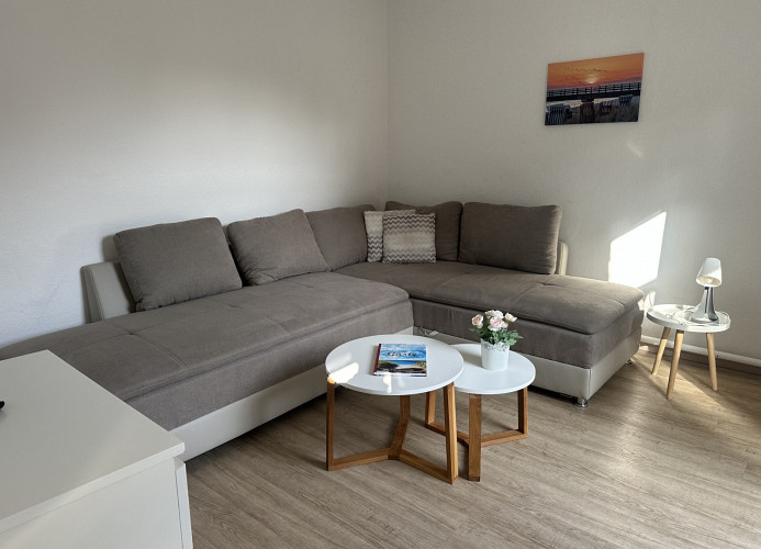 Wohnzimmer mit Schlafcouch